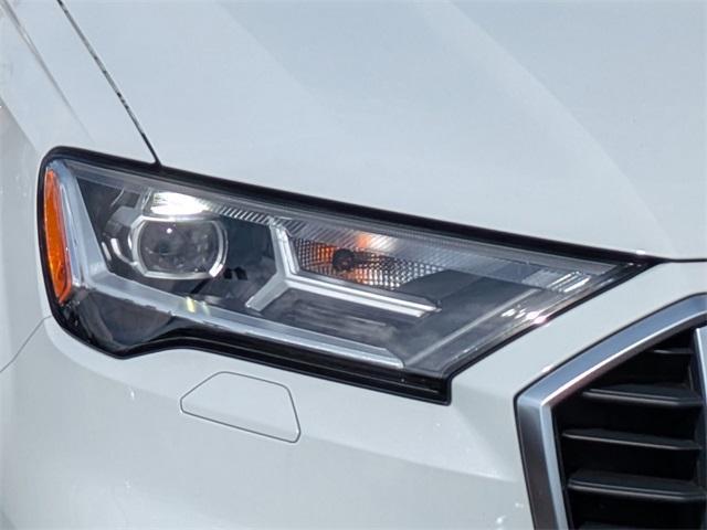 used 2023 Audi Q7 car, priced at $43,998
