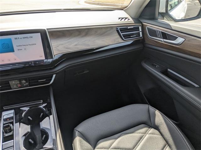 new 2025 Volkswagen Atlas car, priced at $42,967
