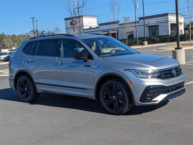 new 2024 Volkswagen Tiguan car, priced at $32,560