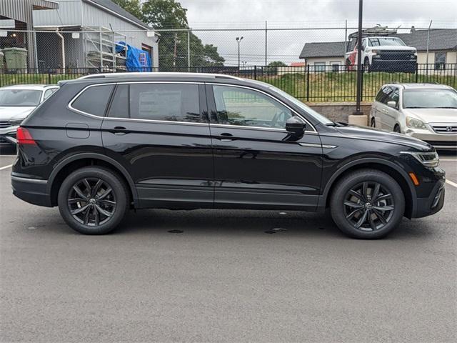 new 2024 Volkswagen Tiguan car, priced at $29,251