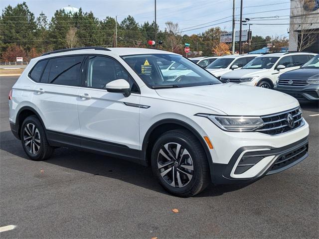 new 2024 Volkswagen Tiguan car, priced at $26,811