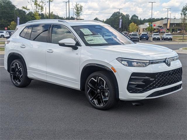 new 2025 Volkswagen Tiguan car, priced at $41,881