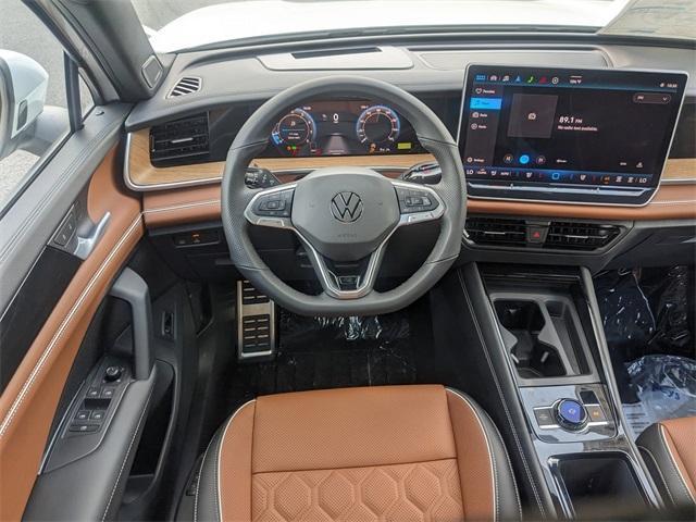 new 2025 Volkswagen Tiguan car, priced at $41,881