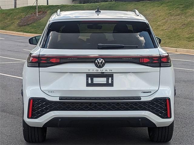 new 2025 Volkswagen Tiguan car, priced at $41,881