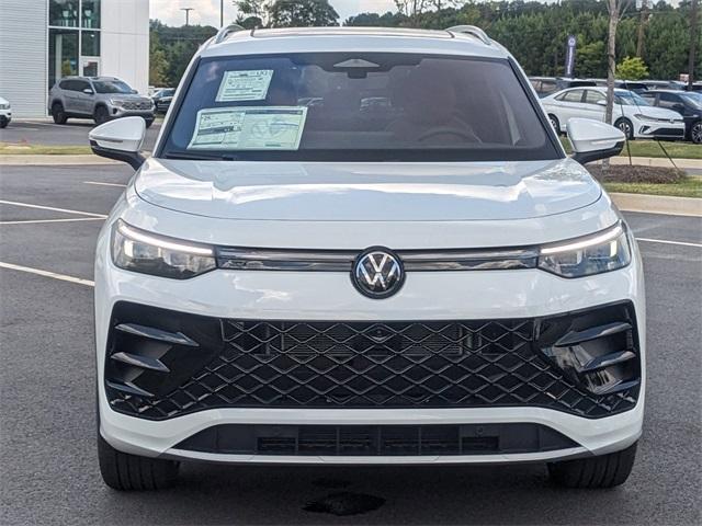 new 2025 Volkswagen Tiguan car, priced at $41,881