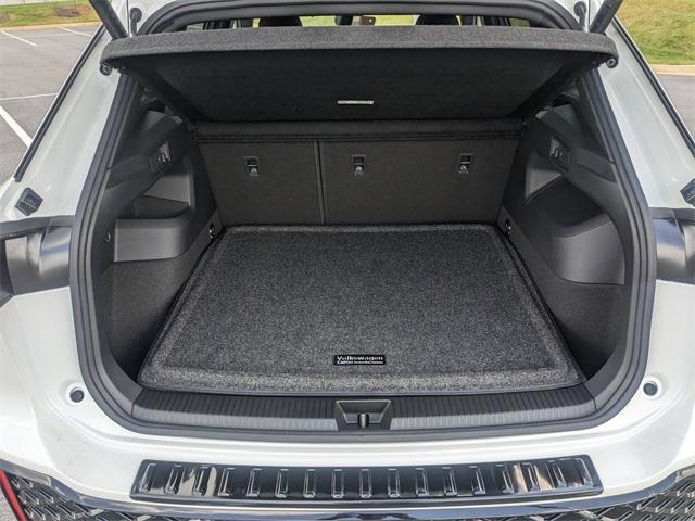 new 2025 Volkswagen Tiguan car, priced at $41,881