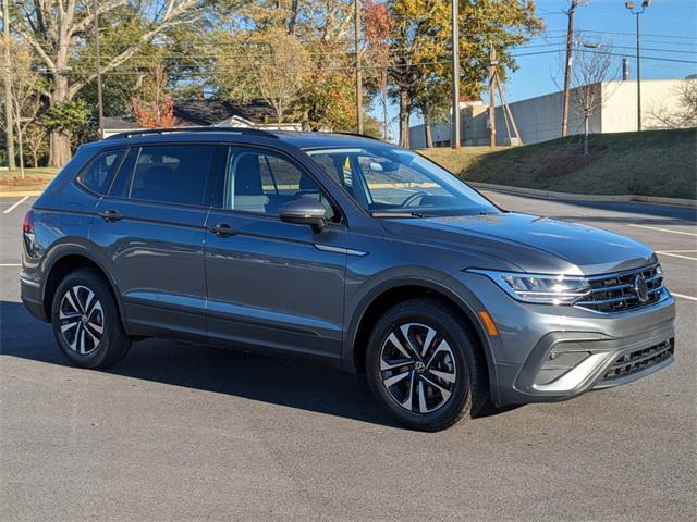 new 2024 Volkswagen Tiguan car, priced at $25,559