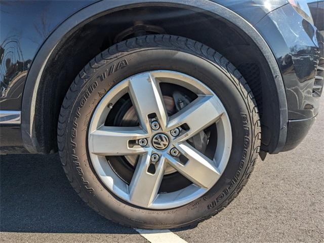 used 2012 Volkswagen Touareg car, priced at $14,888