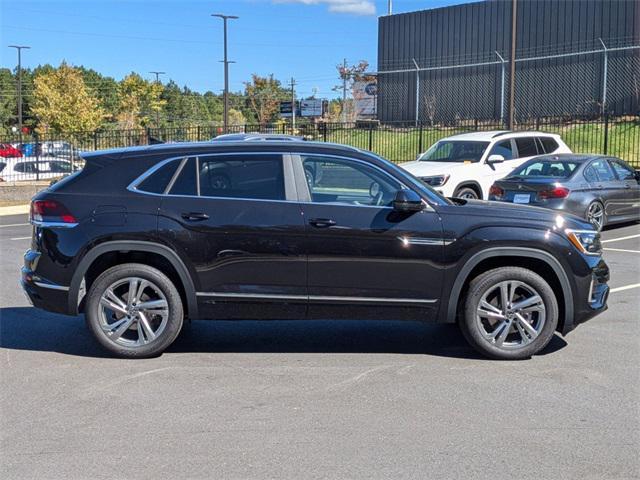 new 2024 Volkswagen Atlas Cross Sport car, priced at $45,691