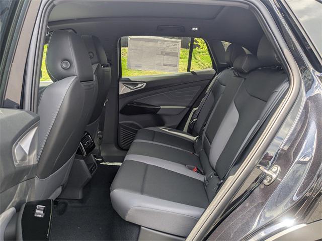 new 2025 Volkswagen ID.4 car, priced at $51,666