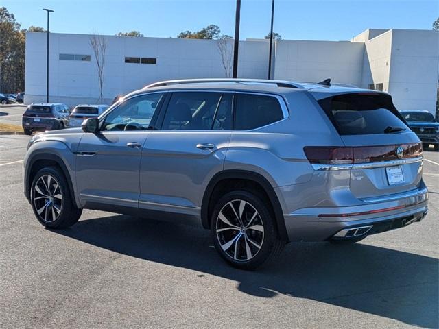 new 2025 Volkswagen Atlas car, priced at $53,051