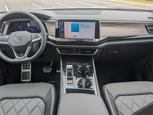 new 2025 Volkswagen Atlas car, priced at $53,906