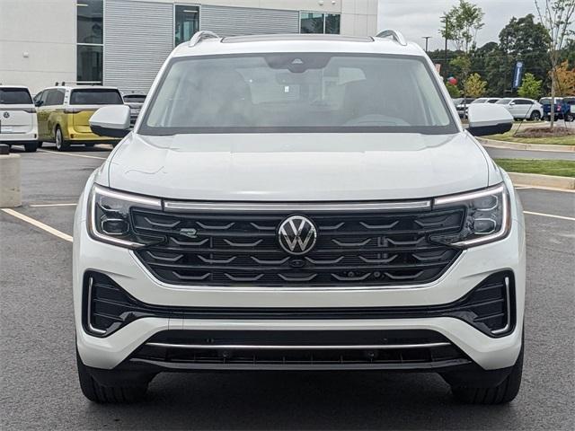 new 2025 Volkswagen Atlas car, priced at $53,906