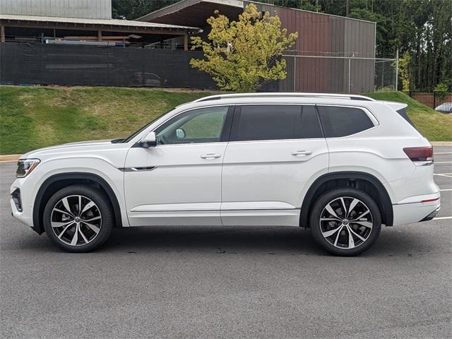 new 2025 Volkswagen Atlas car, priced at $53,906