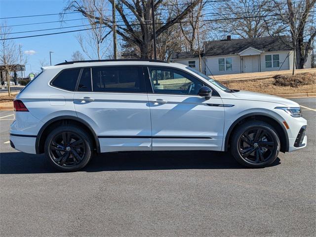 new 2024 Volkswagen Tiguan car, priced at $33,056