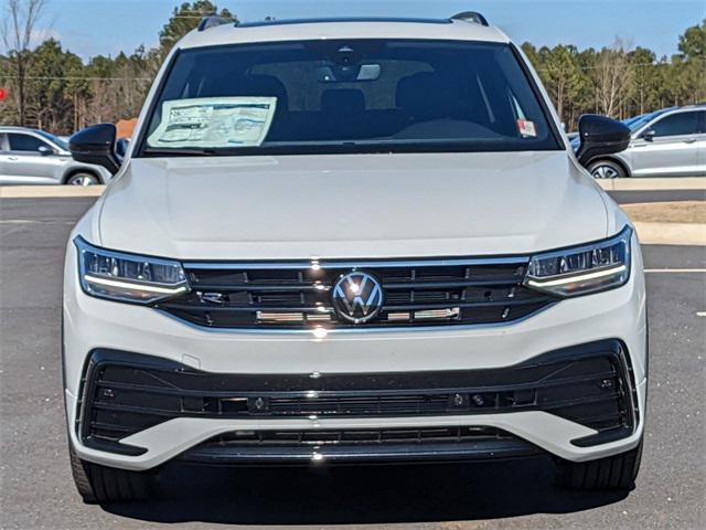 new 2024 Volkswagen Tiguan car, priced at $33,056