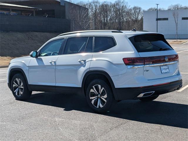 new 2025 Volkswagen Atlas car, priced at $38,731