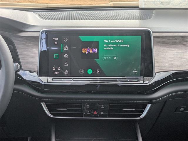 new 2026 Volkswagen Atlas car, priced at $55,692