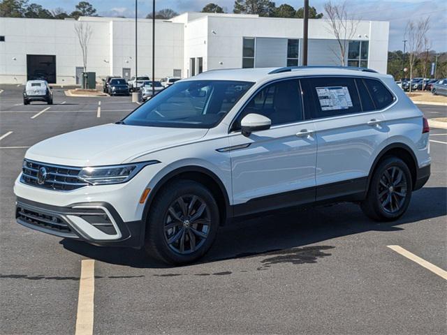 new 2024 Volkswagen Tiguan car, priced at $31,551