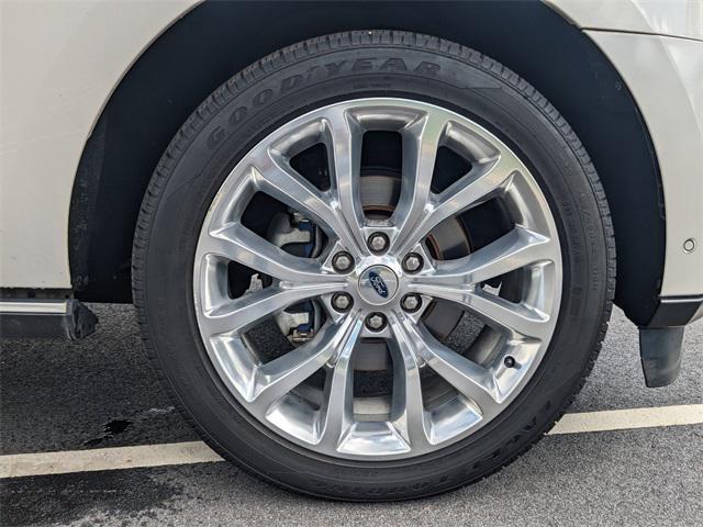 used 2019 Ford Expedition car, priced at $25,888