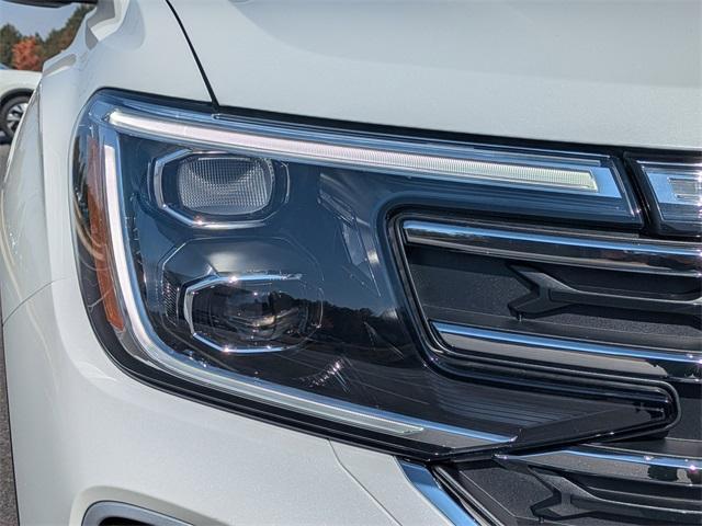 new 2026 Volkswagen Atlas car, priced at $40,746