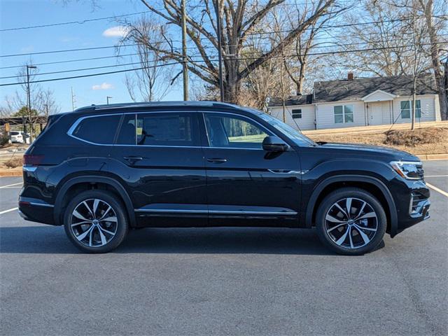 new 2025 Volkswagen Atlas car, priced at $53,331