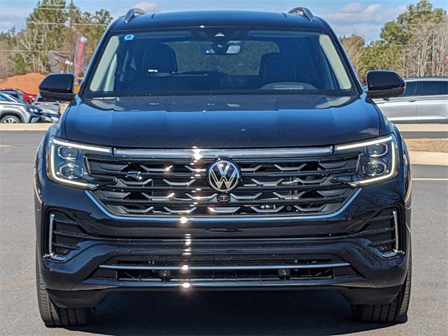 new 2025 Volkswagen Atlas car, priced at $53,331