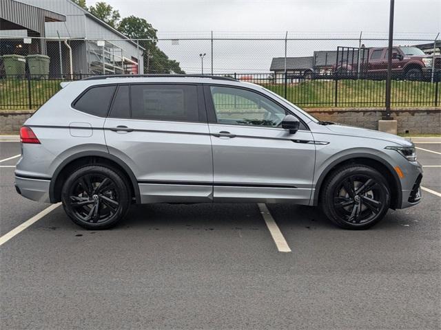 new 2024 Volkswagen Tiguan car, priced at $35,051