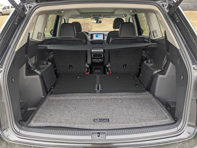 new 2025 Volkswagen Atlas car, priced at $54,281
