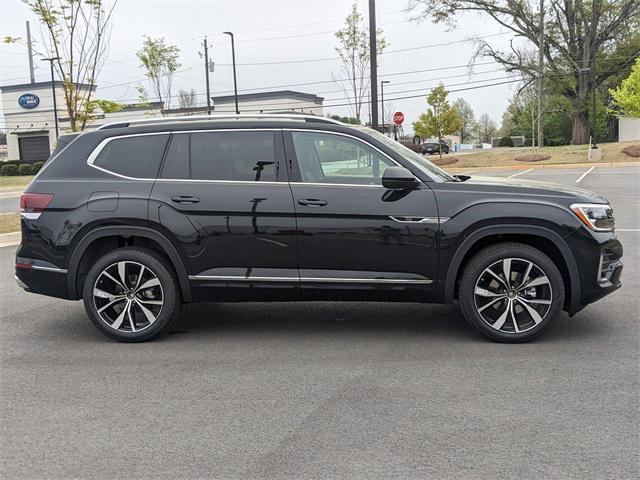 new 2025 Volkswagen Atlas car, priced at $54,281