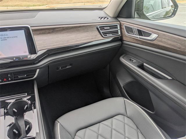 new 2025 Volkswagen Atlas car, priced at $54,281