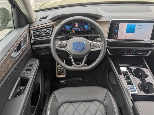 new 2025 Volkswagen Atlas car, priced at $54,281