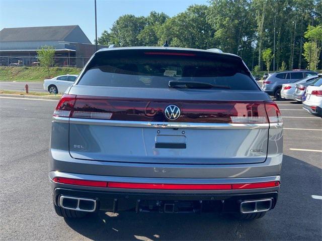 new 2024 Volkswagen Atlas Cross Sport car, priced at $48,276