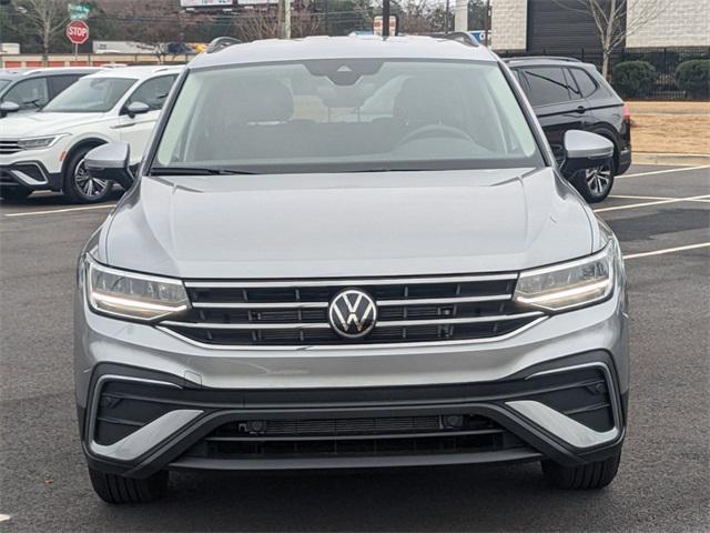 new 2024 Volkswagen Tiguan car, priced at $26,086