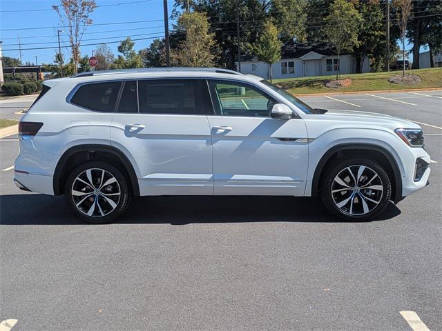 new 2026 Volkswagen Atlas car, priced at $56,611