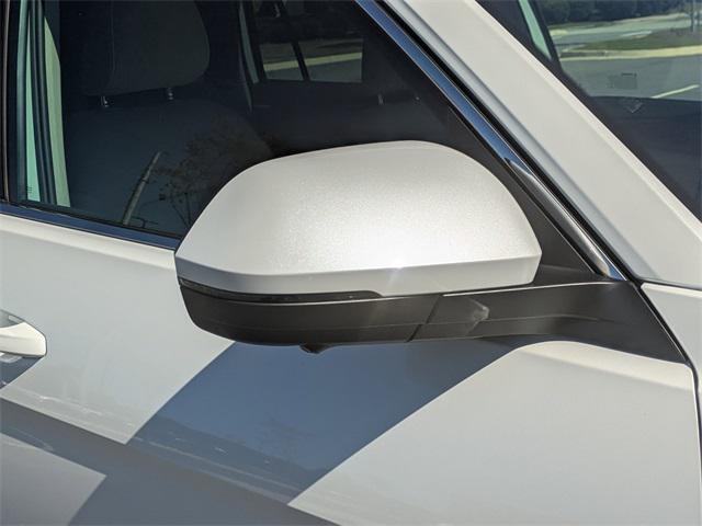 new 2026 Volkswagen Atlas car, priced at $56,611