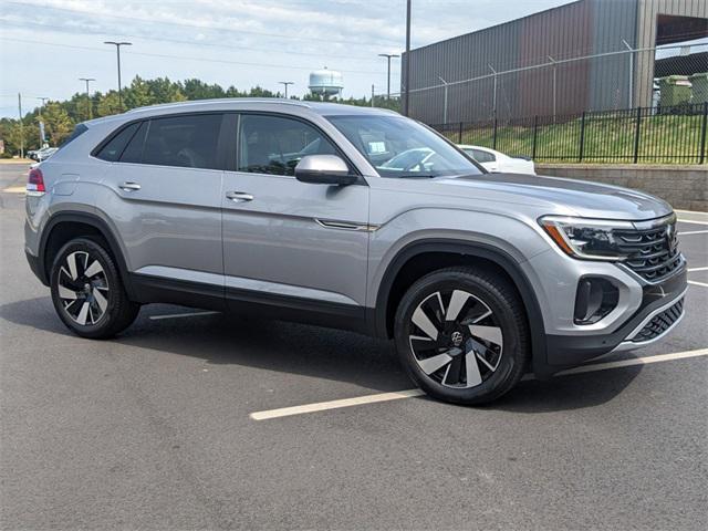 new 2024 Volkswagen Atlas Cross Sport car, priced at $40,606