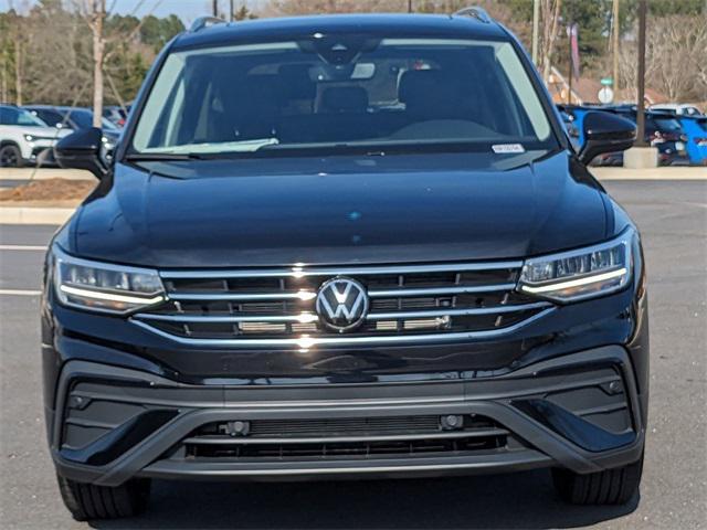 new 2024 Volkswagen Tiguan car, priced at $32,731