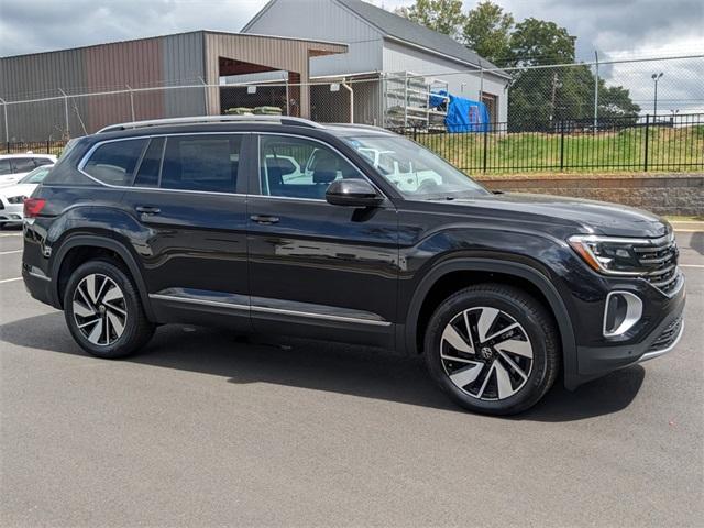 new 2024 Volkswagen Atlas car, priced at $48,691