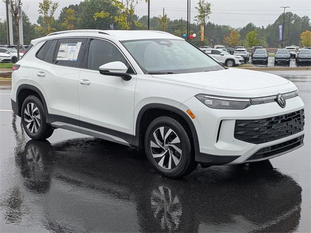 new 2025 Volkswagen Tiguan car, priced at $29,100