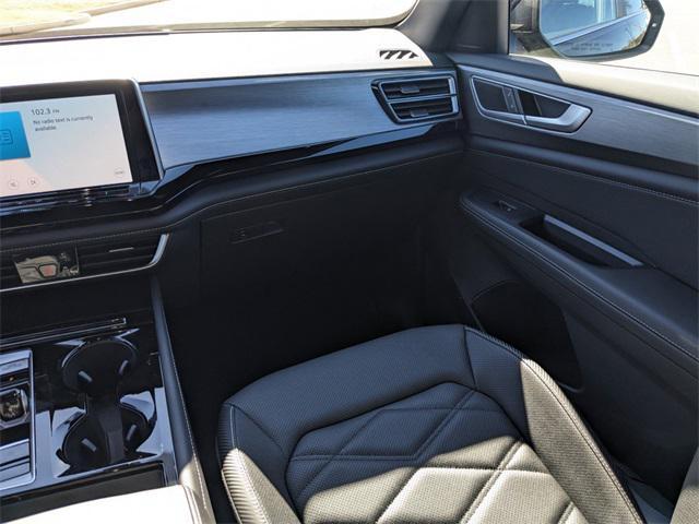 new 2025 Volkswagen Atlas Cross Sport car, priced at $38,500