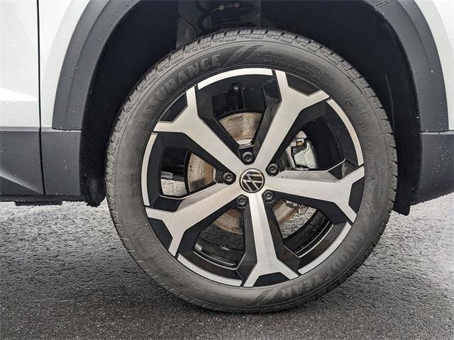 new 2025 Volkswagen Taos car, priced at $35,374