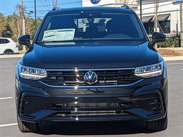 new 2024 Volkswagen Tiguan car, priced at $31,918