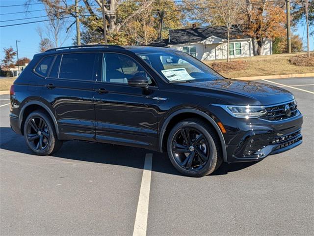 new 2024 Volkswagen Tiguan car, priced at $31,918