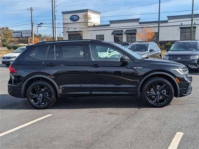 new 2024 Volkswagen Tiguan car, priced at $32,661