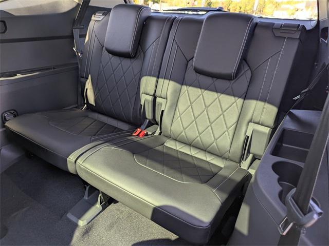 new 2026 Volkswagen Atlas car, priced at $56,842