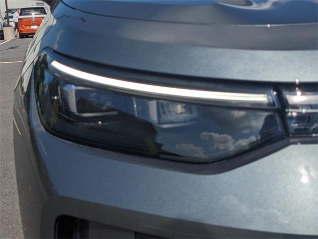 new 2025 Volkswagen Tiguan car, priced at $37,416