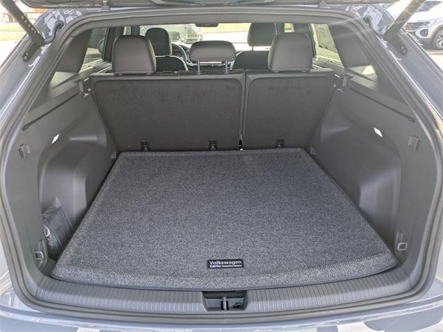 new 2026 Volkswagen Atlas Cross Sport car, priced at $51,505