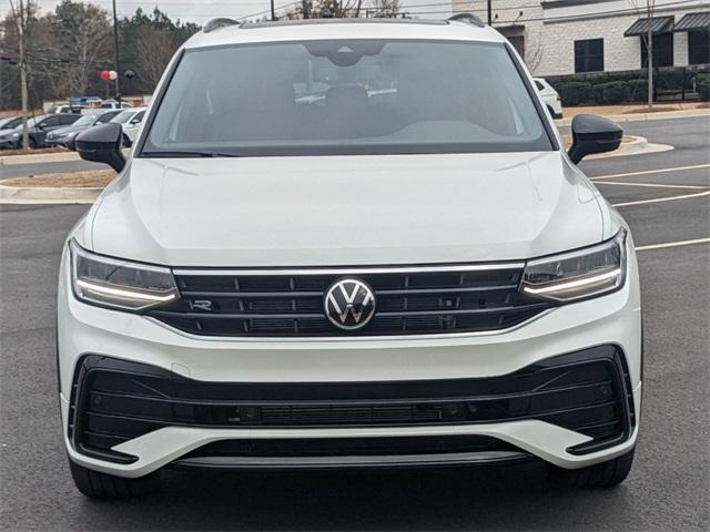 new 2024 Volkswagen Tiguan car, priced at $33,056