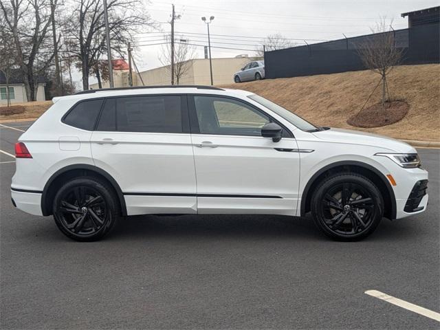 new 2024 Volkswagen Tiguan car, priced at $33,056